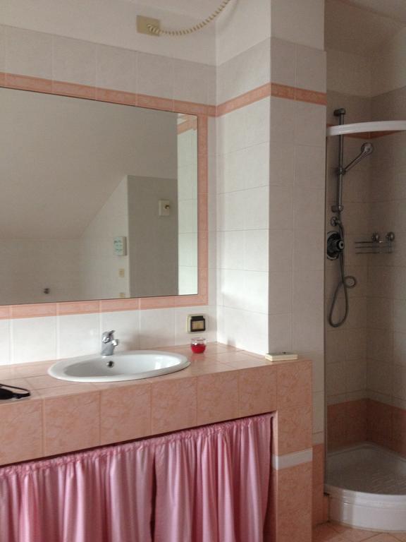 كارماجنولا Beb Villa Aurora المظهر الخارجي الصورة
