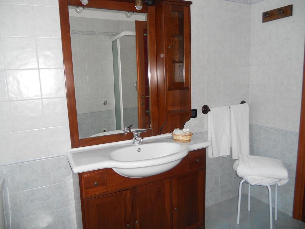 كارماجنولا Beb Villa Aurora الغرفة الصورة